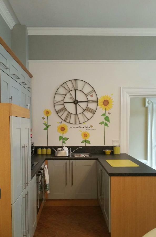 Apartament Madge House Ashbourne Ashbourne  Zewnętrze zdjęcie